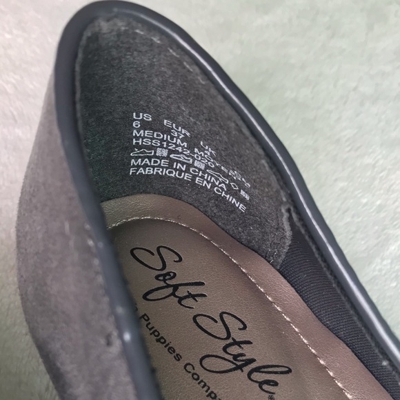 Size 6 Hush Puppies flats. - Picture 4 of 4